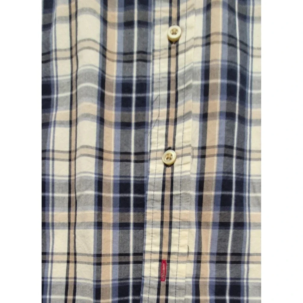Levi Strauss men's‎ blue plaid Button up shirt XL short sleeve pocket Cotton
